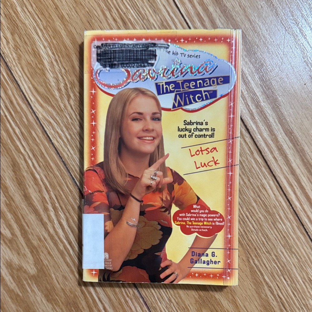 1998 VTG Sabrina the Teenage Witch Book Lotsa Luck